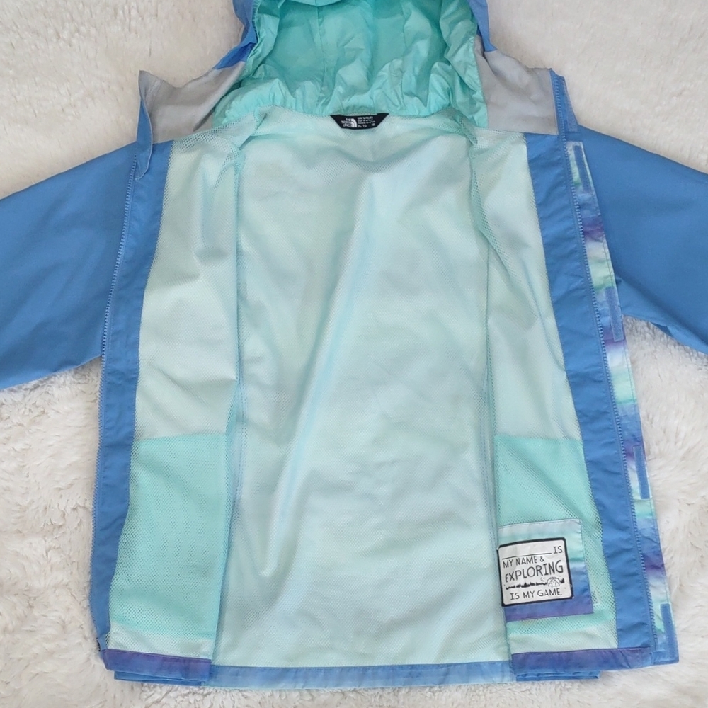 THE NORTH FACE Blue and Green Hooded Jacket - Picture 13 of 16